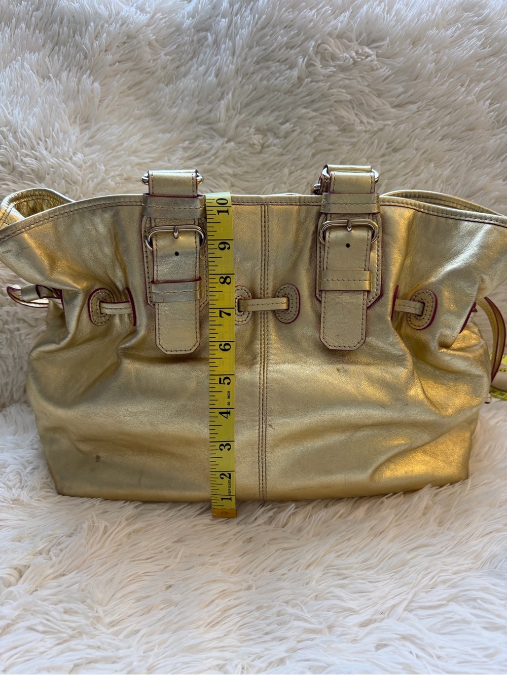 Dooney & Bourke Rare Metallic Gold Leather w/ Drawstring Shoulder Bag - Picture 4 of 15